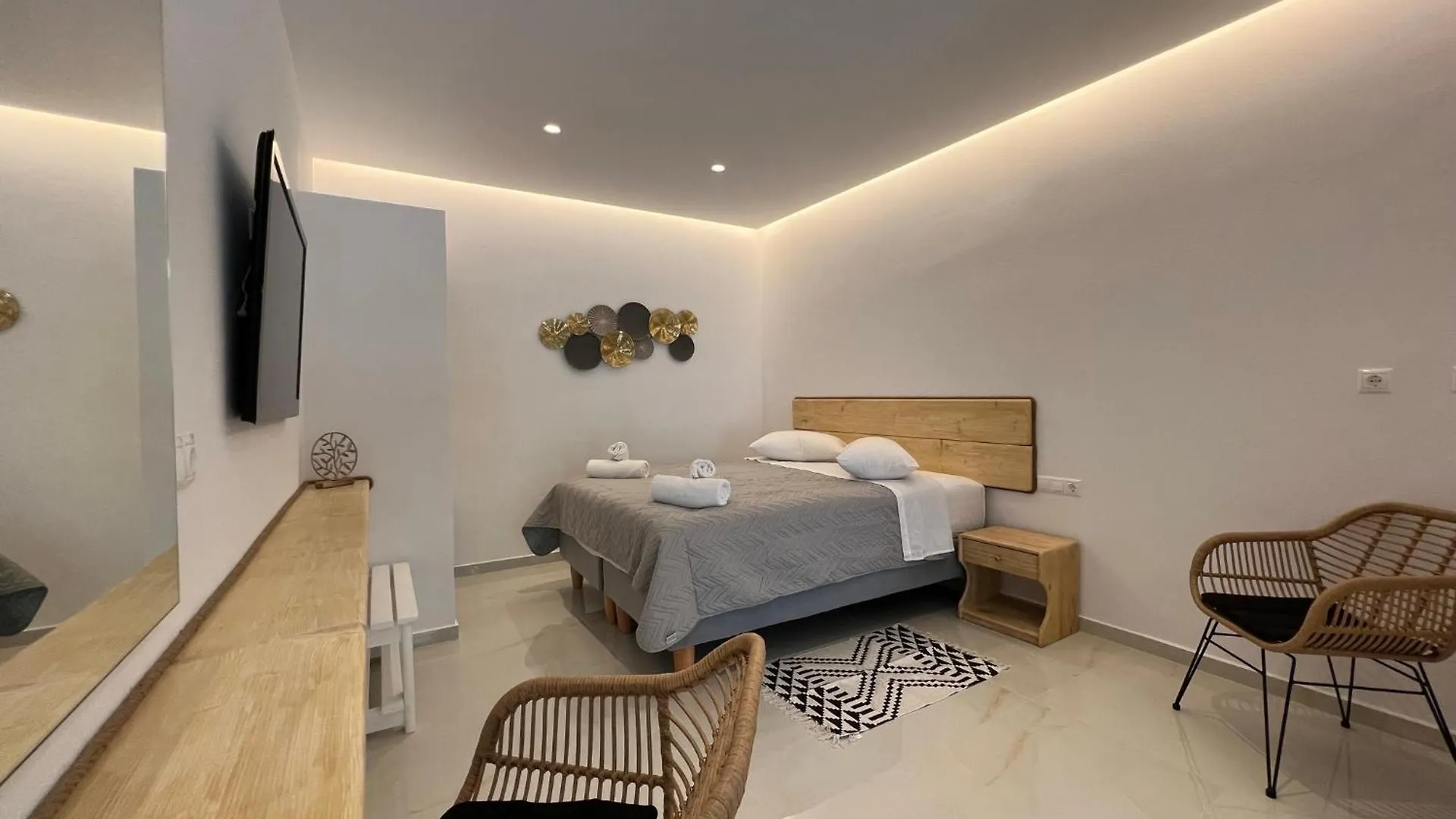 Anemos Hotel & Apartments Ornos  Ornos (Mykonos)